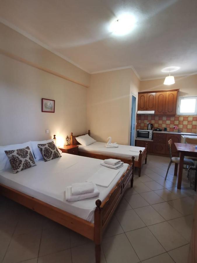 Brb Rooms Himare Luaran gambar