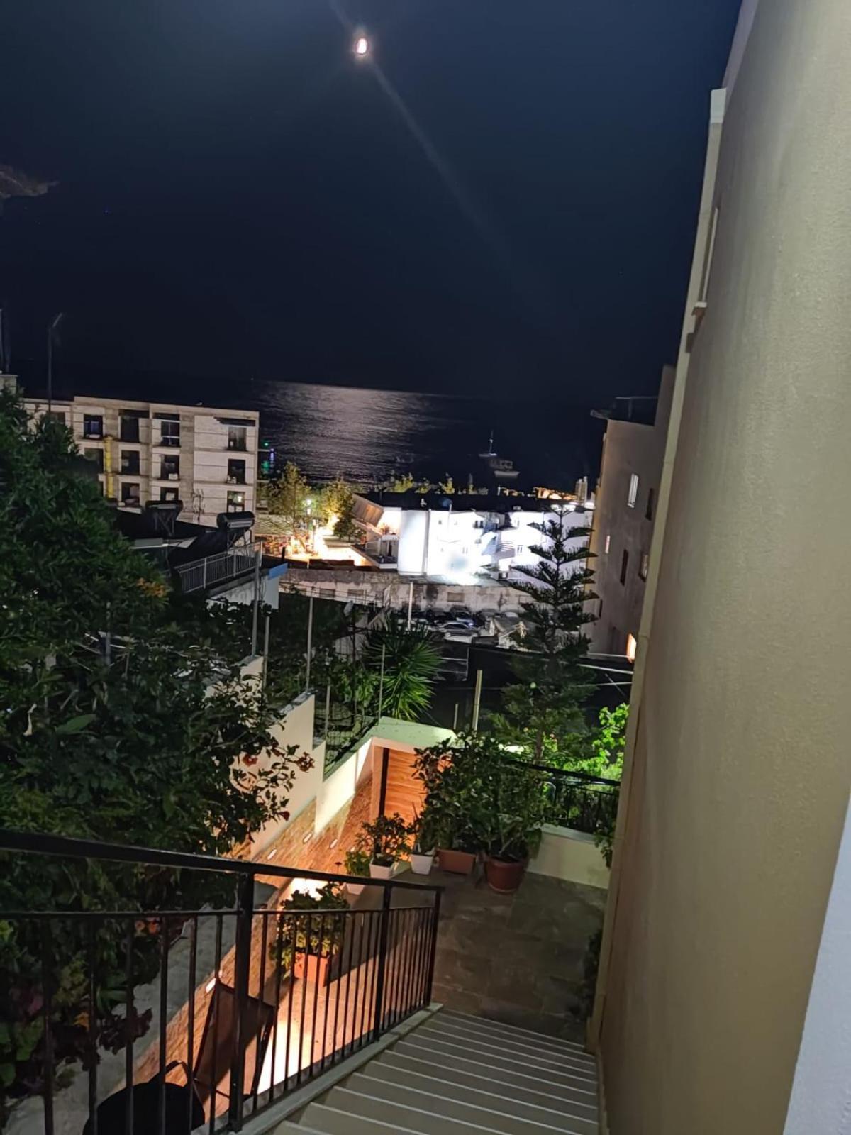 Brb Rooms Himare Luaran gambar